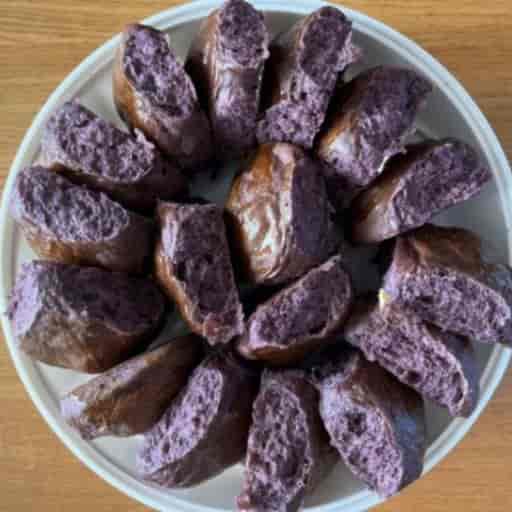Ube Pandesal